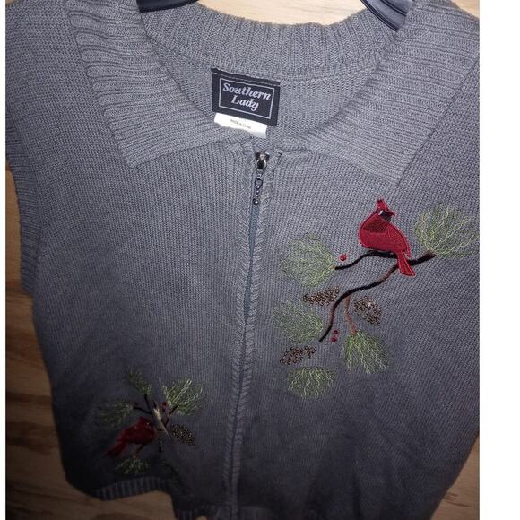 Southern Lady Cardinal Vest Large Women's Bird Nature Holiday Cottagecore - Picture 2 of 4